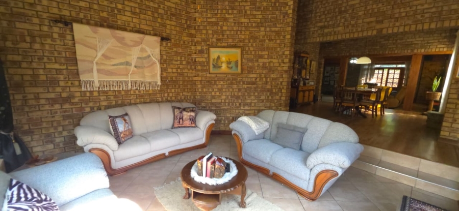 7 Bedroom Property for Sale in Wilkoppies North West